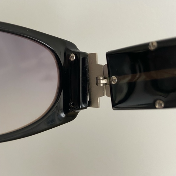 Rare Vintage Chanel Sunglasses - Picture 11 of 11